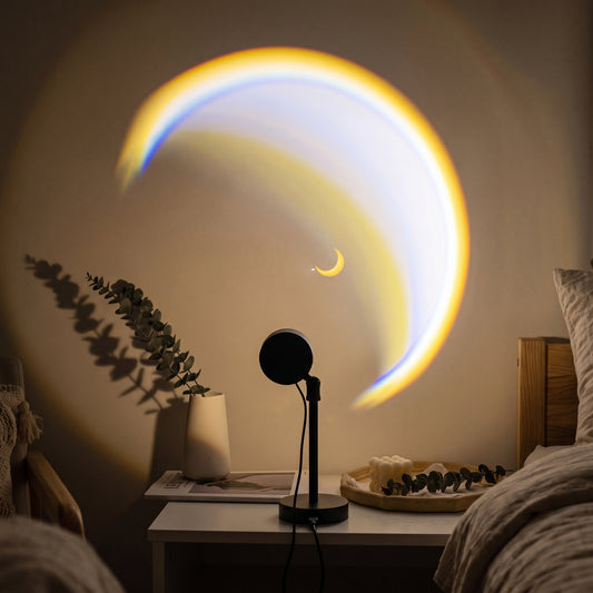 Lampe Sunset & Moon projetant un coucher de soleil sur un mur